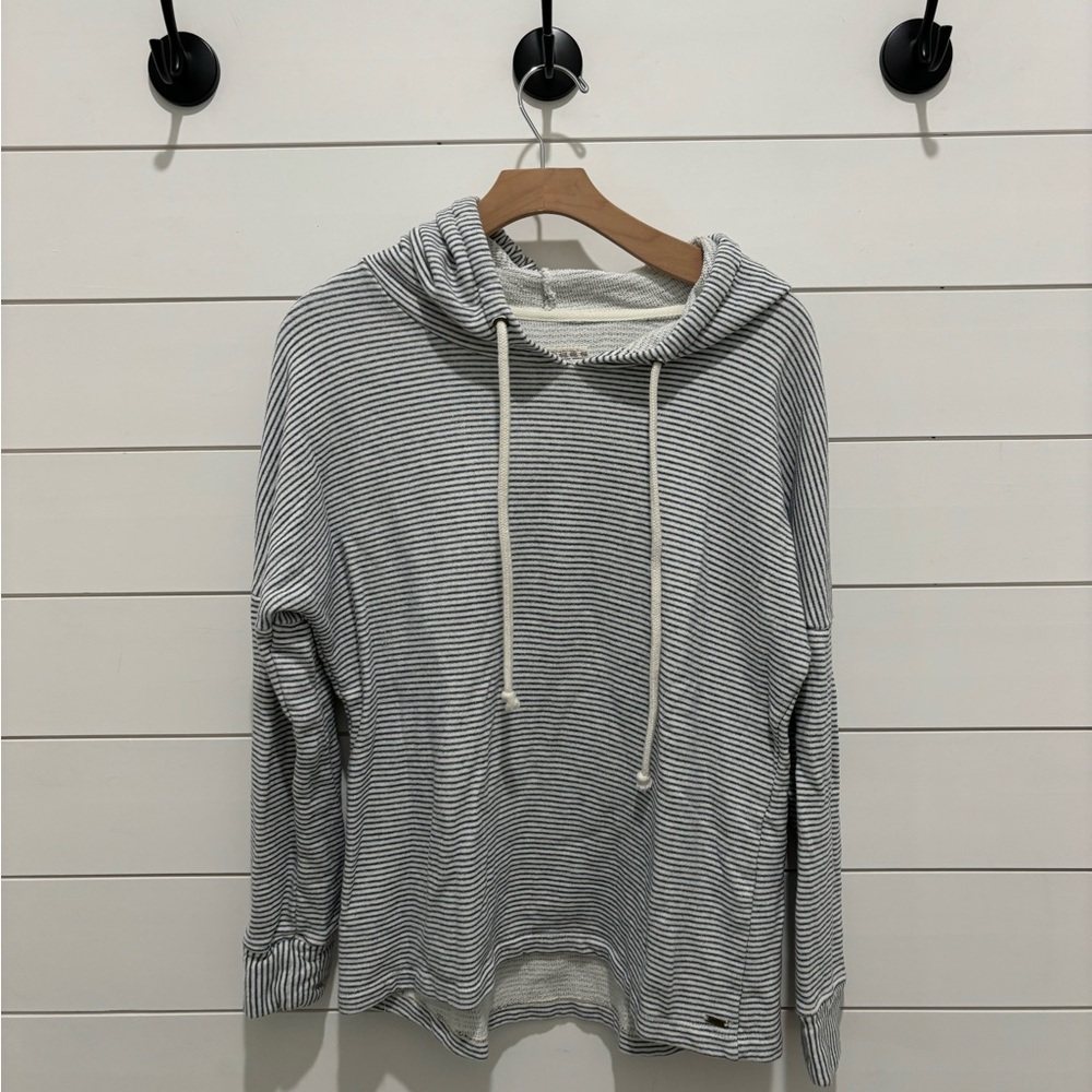O’Neil sweatshirt